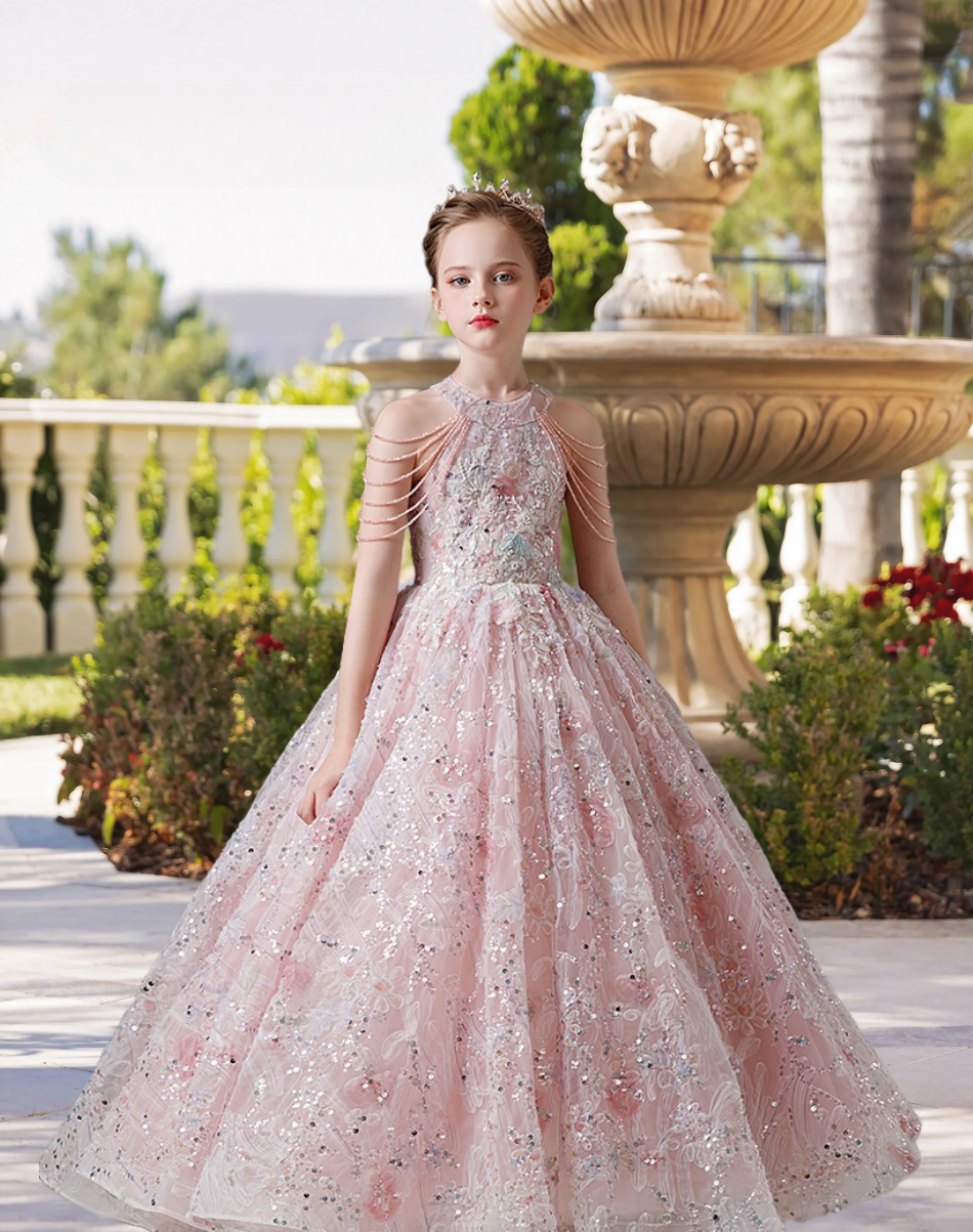 Halter Cold Shoulder Floor-Length Lace/Tulle/Sequins Ball Gown/Princess With Appliques/Beads Gidiondress