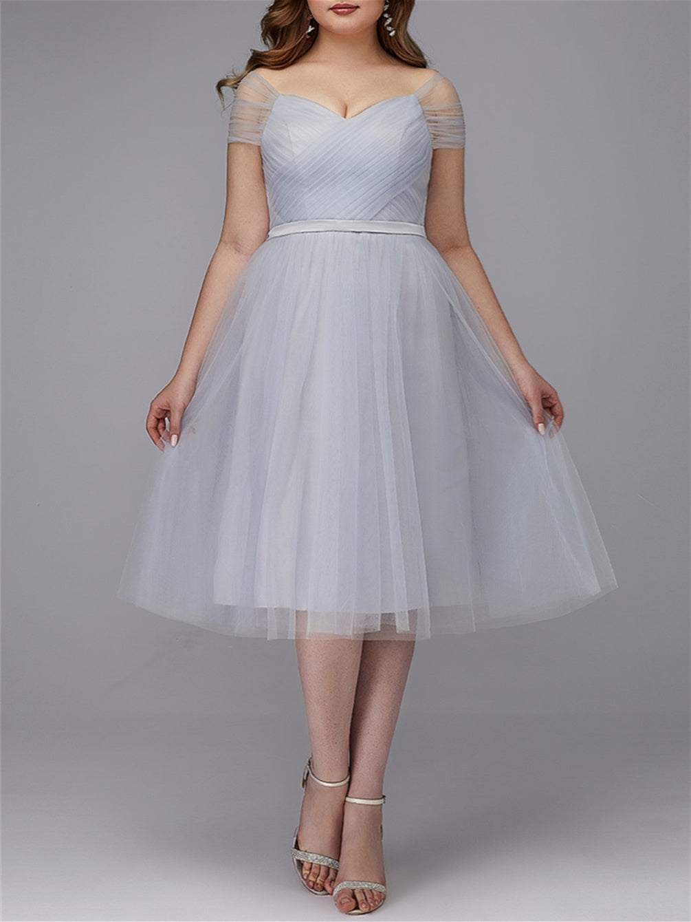 A-Line/Princess Off-the-Shoulder Tea-Length Tulle Prom Dresses With Pleated BabaMila