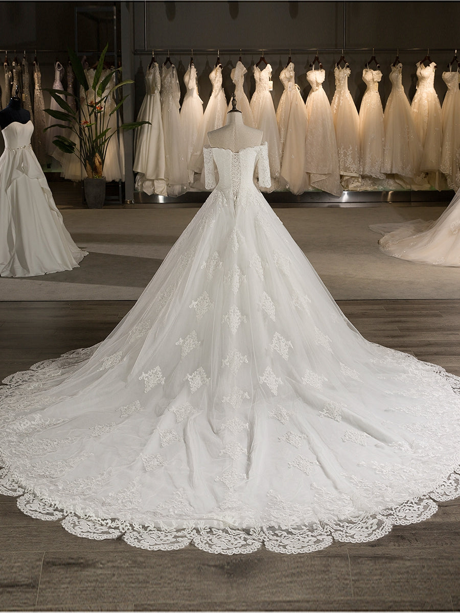 A-Line/Princess Tulle Off-the-Shoulder Half Sleeves Wedding Dresses with Lace Appliques BabaMila