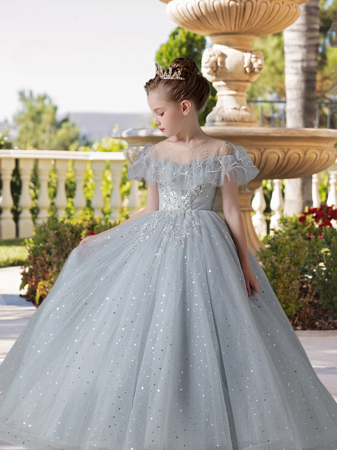 Exquisite Scoop Neck Cold Shoulder Floor-Length Lace/Printed Tulle Ball Gown/Princess With Ruffled Hem/Appliques Gidiondress