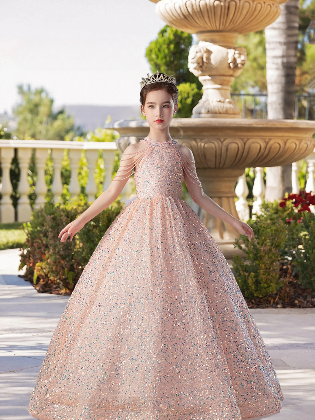 Exquisite Halter Cold Shoulder Floor-Length Sequined Lace Ball Gown/Princess With Beads/Bow Gidiondress