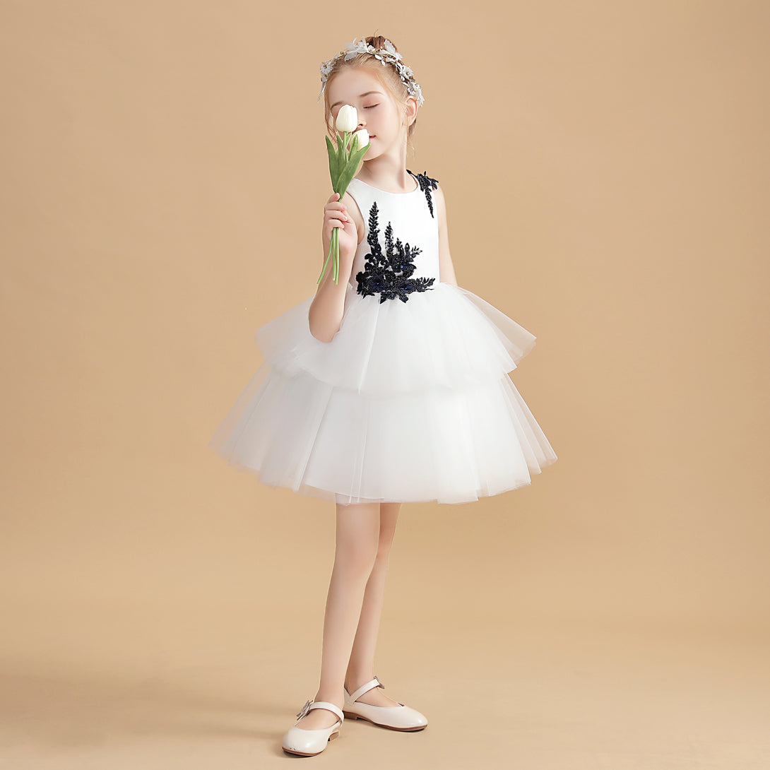 Sleeveless Scoop Neck Knee-Length Ivory Satin/Tulle Flower Girl Dresses With Appliques Girls Gidiondress