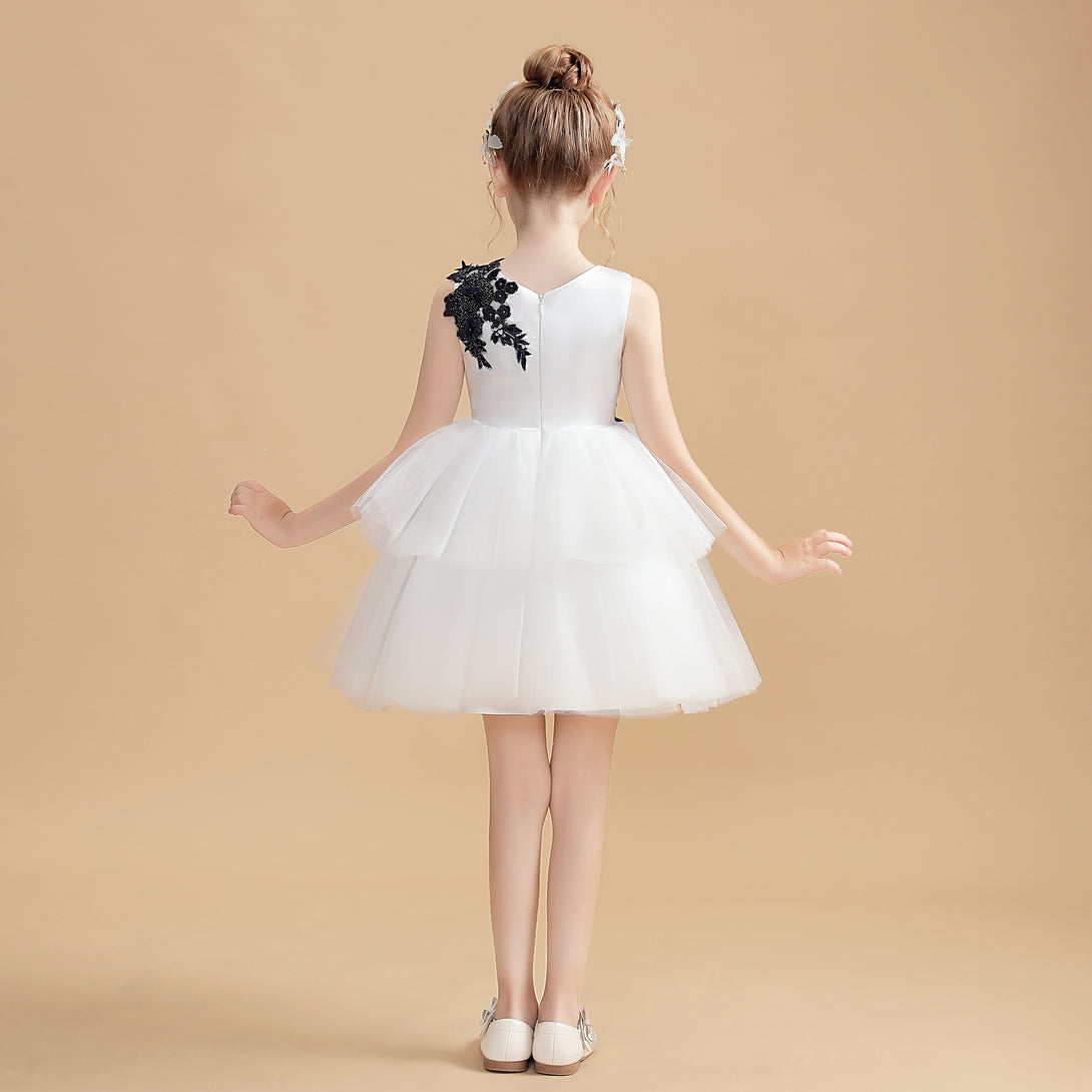 Sleeveless Scoop Neck Knee-Length Ivory Satin/Tulle Flower Girl Dresses With Appliques Girls Gidiondress