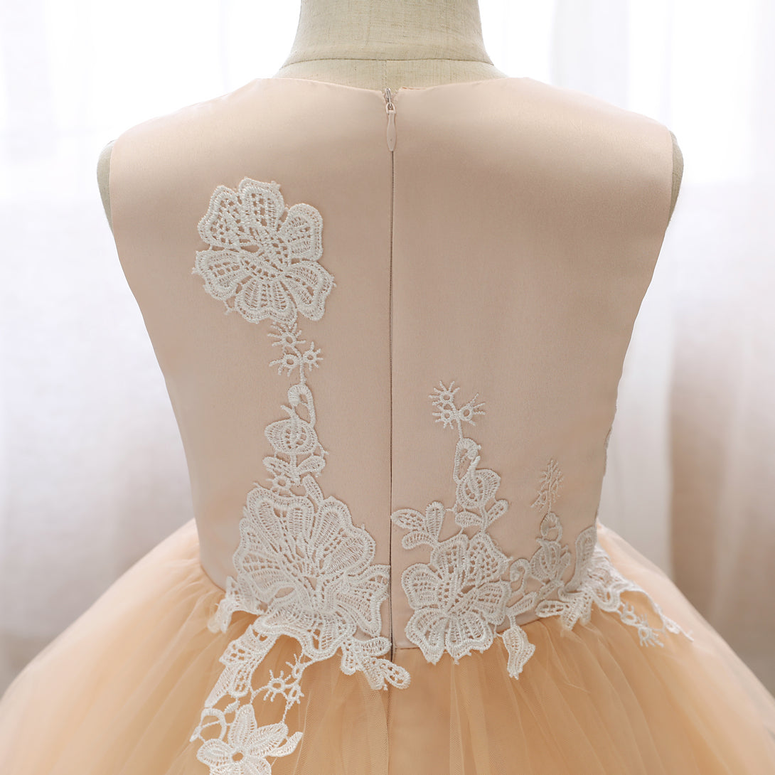 Boat Neck Sleeveless Tea-Length Lace/Satin/Tulle Holiday＆Christmas Dresses With Appliques Gidiondress