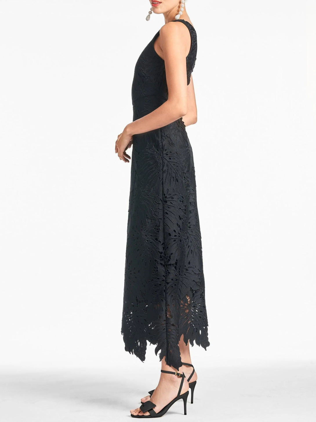 A-Line/Princess One-shoulder Sleeveless Asymmetrical Black Cocktail Dresses With Appliques Lace BabaMila