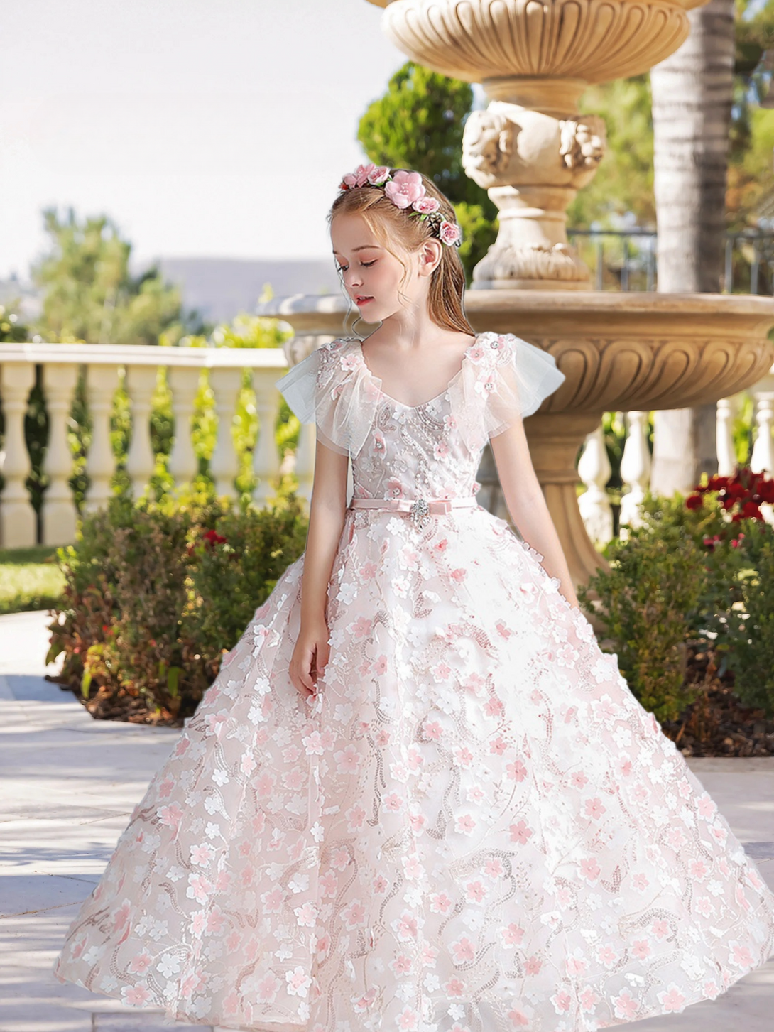 Exquisite V-Neck Flutter Straps Floor-Length Satin/Lace/Tulle Girls Birthday Dresses With Belt/Appliques/3D Flower Gidiondress