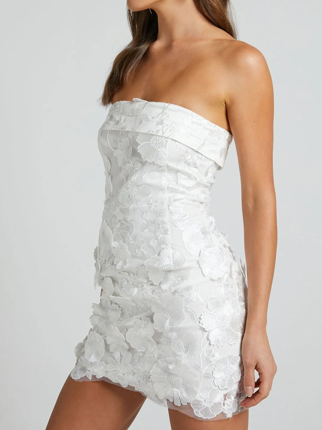 Sheath/Column Strapless Sleeveless Short/Mini Party Dance Cocktail Homecoming Dress with Embroidery BabaMila