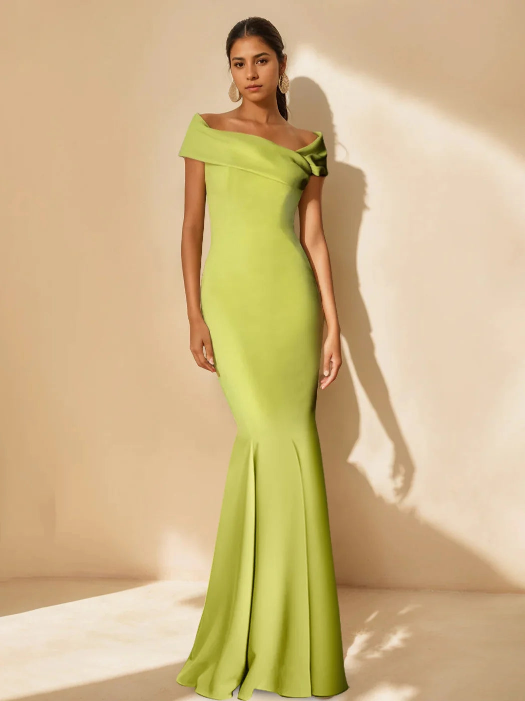 Trumpet/Mermaid Off-the-Shoulder Minimalist Mother of the Bride Dresses with Detachable Flower BabaMila