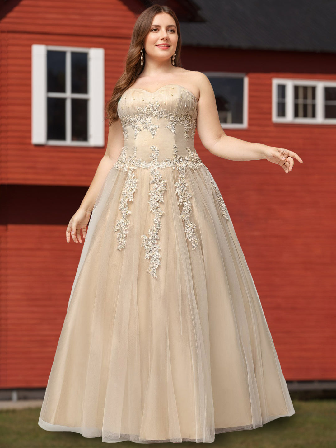 Ball Gown Sweetheart Neckline Sleeveless Floor-Length Tulle Plus Size Prom Dresses with Appliques/Lace/Beads BabaMila