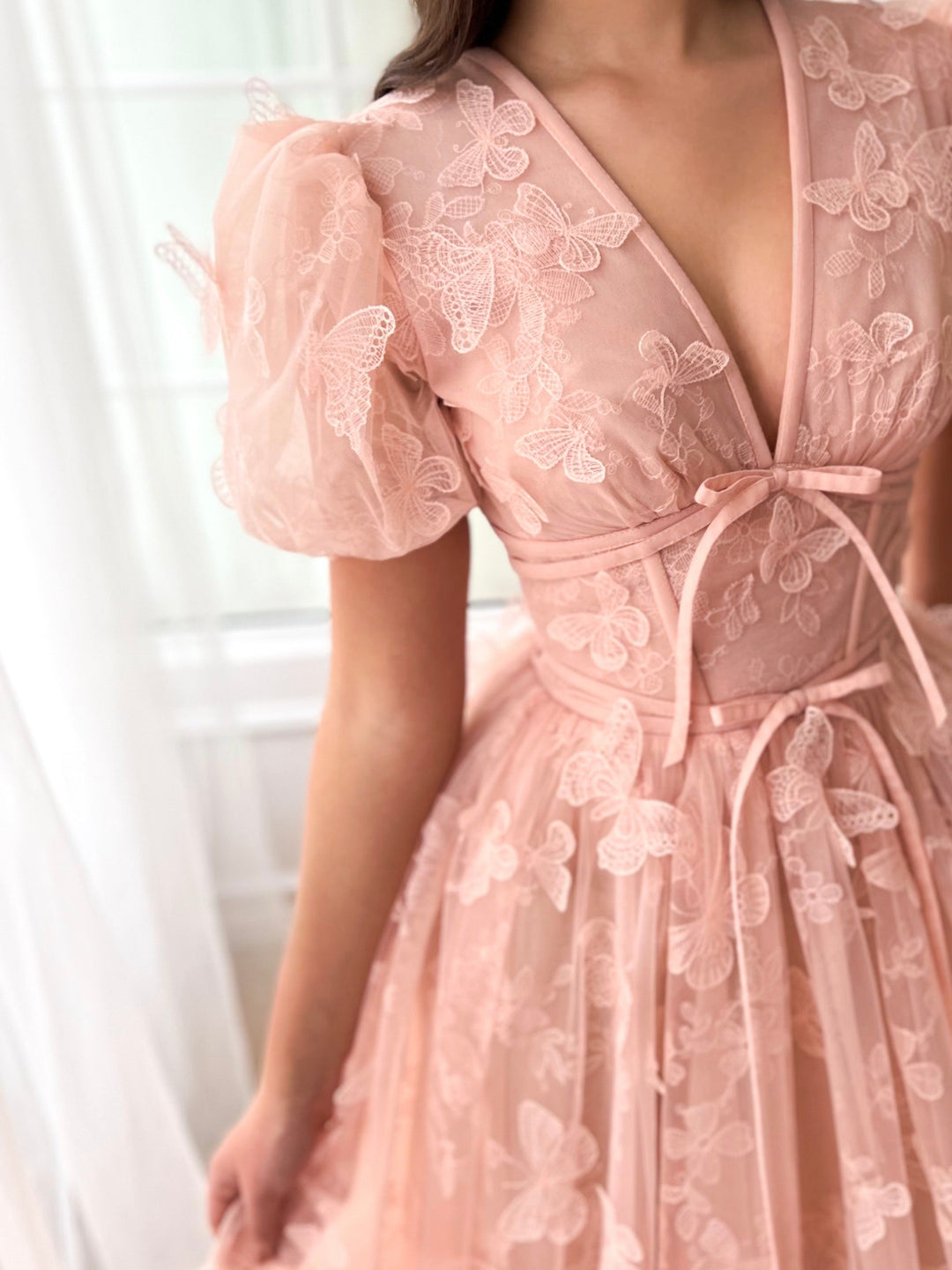 A-Line/Princess V-neck Short Sleeves Floor-length Formal Prom Dresses with Appliques/Ruffled Hem BabaMila