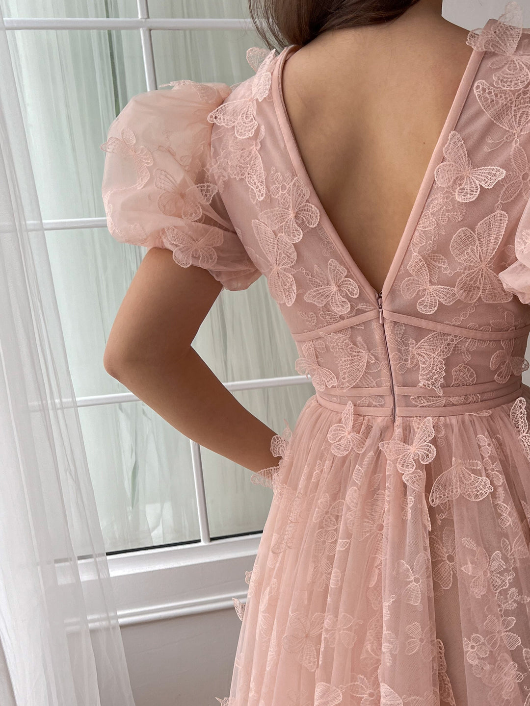 A-Line/Princess V-neck Short Sleeves Floor-length Formal Prom Dresses with Appliques/Ruffled Hem BabaMila