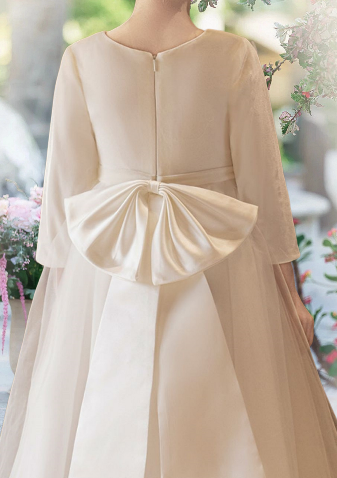 Ball Gown Boat Neck Long Sleeve Floor-Length Satin/Tulle/Chiffon First Communion Dresses With Bow/Belt Girls Gidiondress