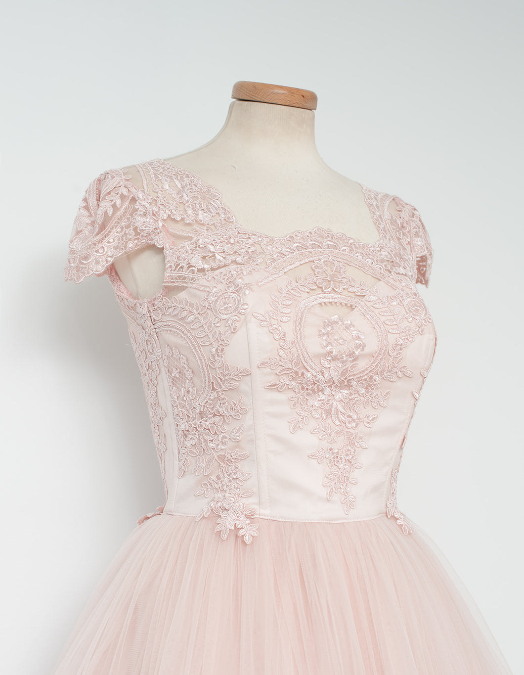 Homecoming Dress Ball Gown Lace Short Prom Dress Party Dress Homecoming Dress BabaMila