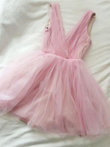 Cute Homecoming Dress V Neck A line Ruffles Tulle Short Prom Dress Sexy Party Dress Homecoming Dress BabaMila