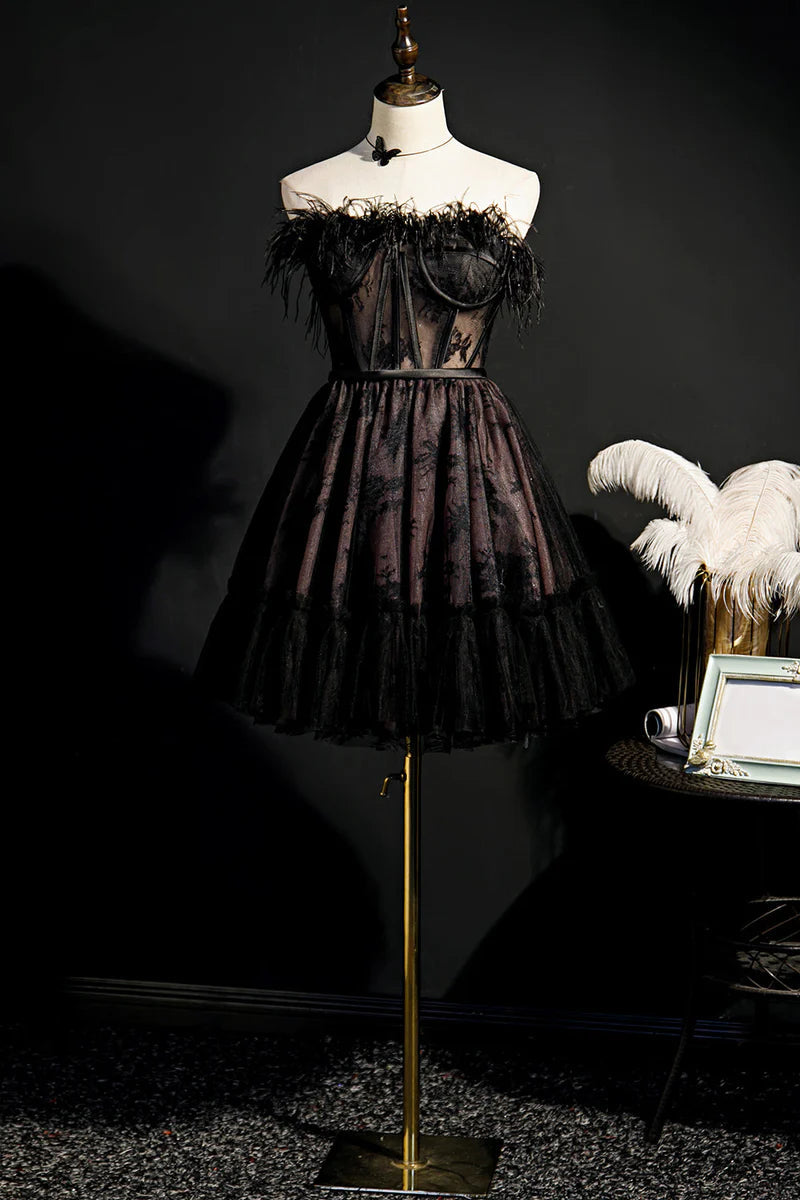 A-Line/Princess Strapless Sleeveless Short/Mini Party Dance Cocktail Homecoming Dress With Feathers BabaMila