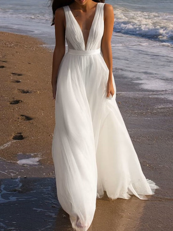 A-Line/Princess Deep V-Neck Floor-Length Tulle Wedding Dress BabaMila