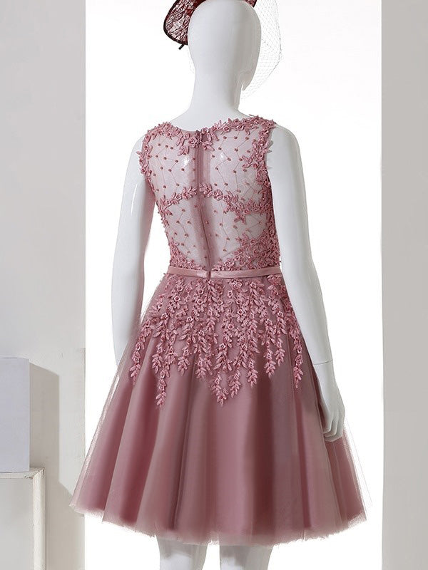 A-line Bateau Knee-length Sleeveless Tulle Homedress/Short Prom Dress Homecoming Dress BabaMila