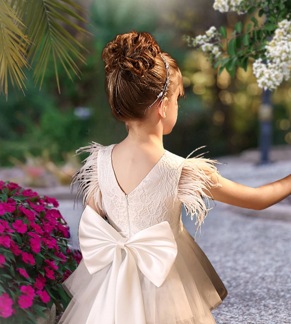 Flower Girl Dresses Scoop Neck Flutter Straps Floor-Length Lace/Tulle/Satin Girl's Cake Dresses With Bow/Belt Girls Gidiondress