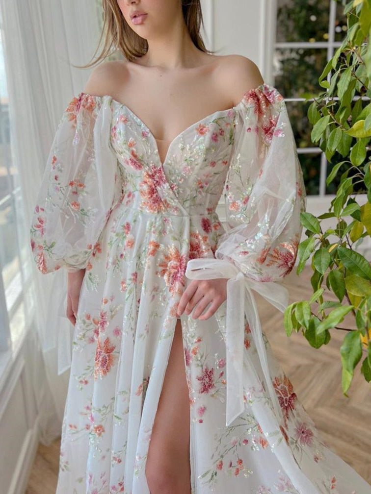 A-Line/Princess Sweetheart Long Sleeves Floor-Length Prom Dresses With Embroidery BabaMila