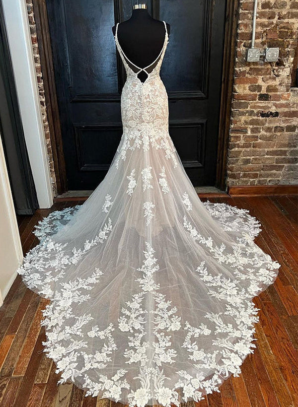 Trumpet/Mermaid Ivory V-Neck Court Train Lace Applique Wedding Dress BabaMila
