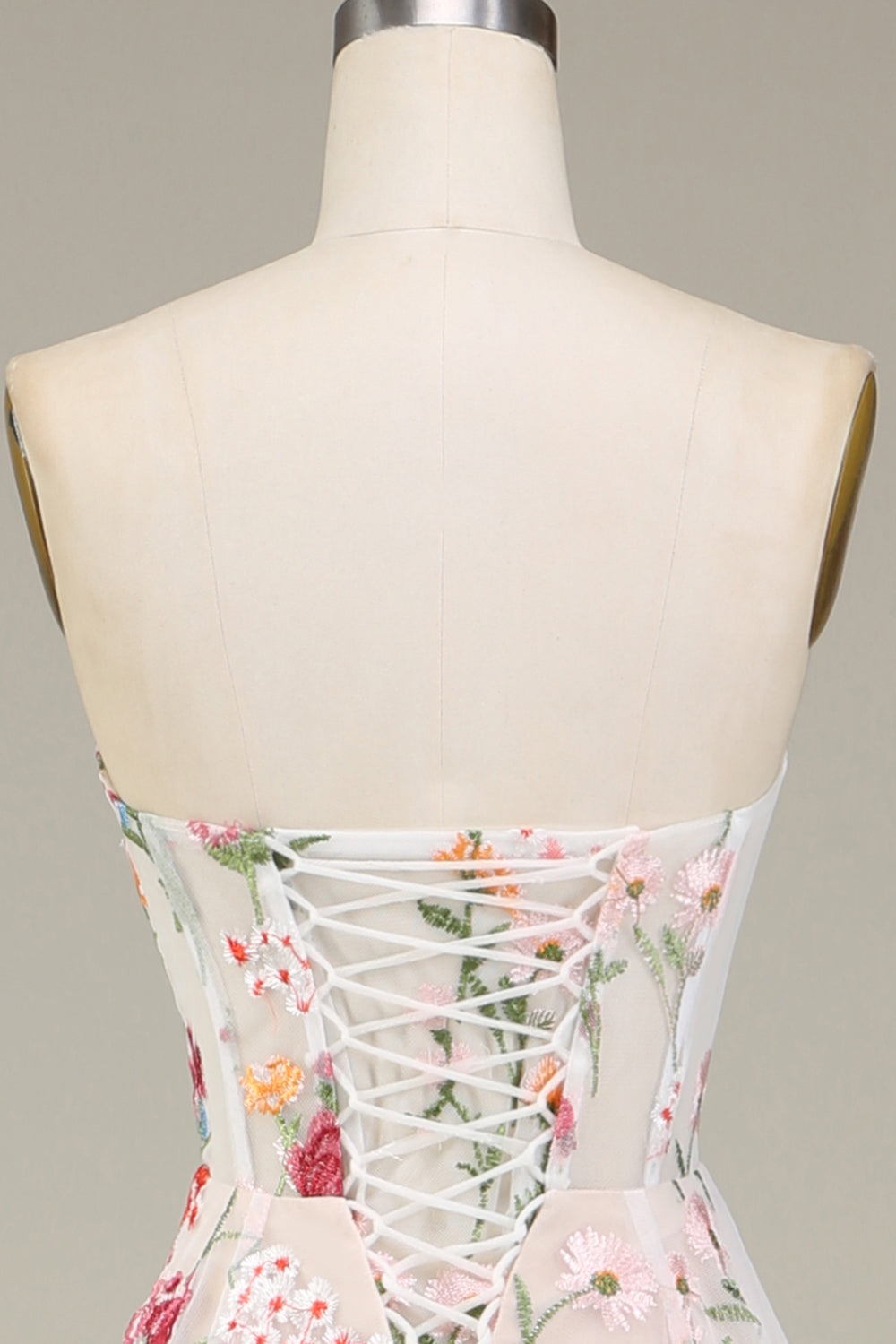 A-Line/Princess Sweetheart Strapless Court Train floral Evening Dress with Embroidery BabaMila