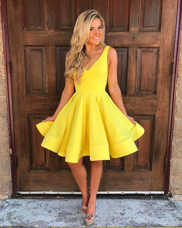 Cute V Neck Ruffles Homecoming Dresses Short Mini Prom Dresses Ball Gowns Homecoming Dress BabaMila