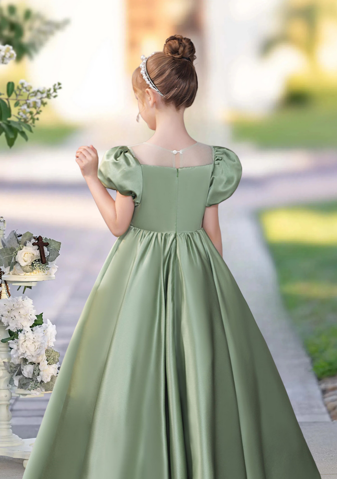 Princess A-Line Scoop Neck Short Sleeve Floor-Length Tulle/Satin Girls Birthday Dresses With Pleated/Beads Girls Gidiondress