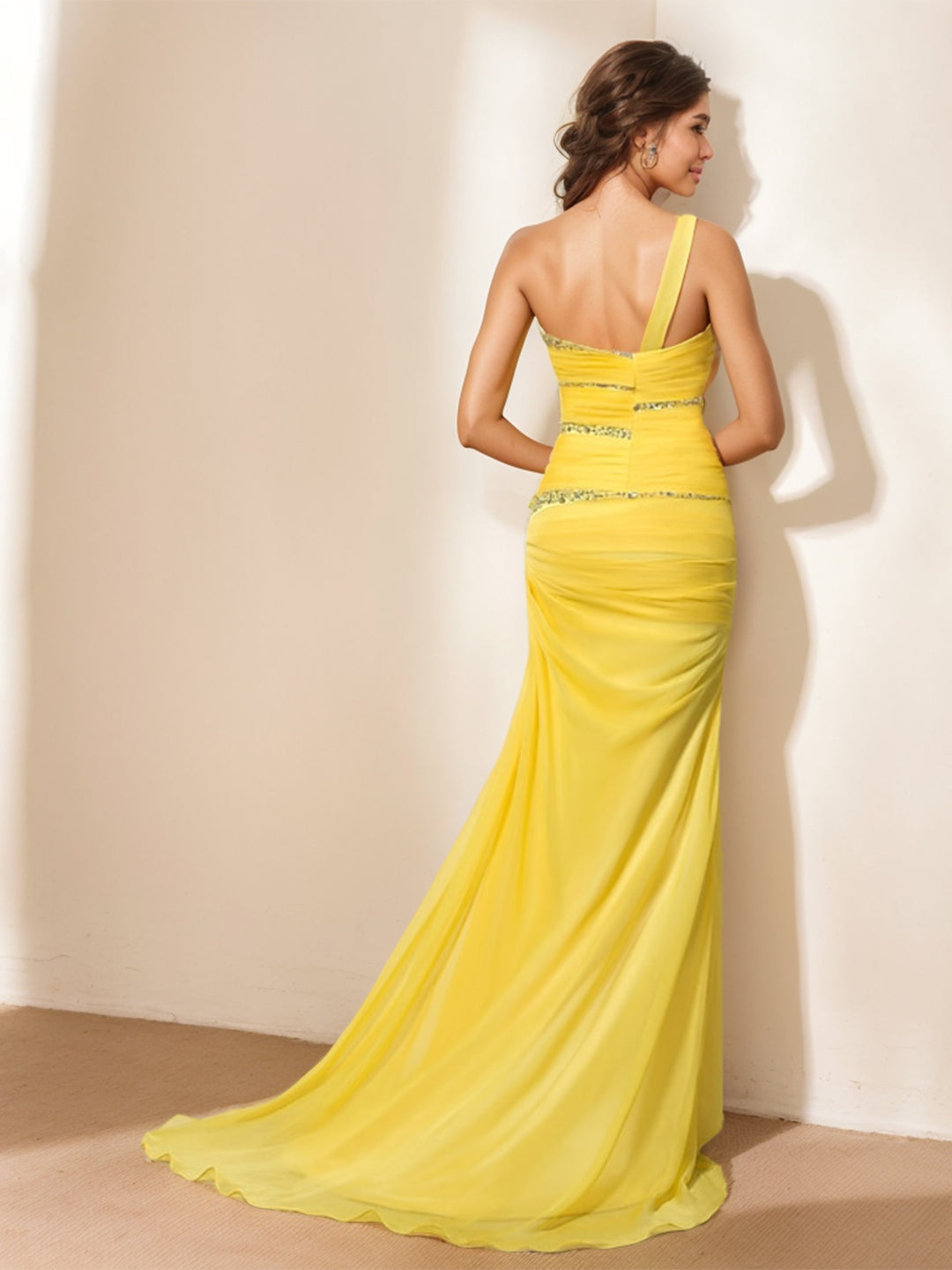 Sheath/Column Chiffon One-Shoulder Sleeveless Floor-Length Prom Evening Dresses with Sequins/Pleated/Slit BabaMila