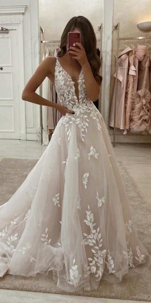 A-Line/Princess V-Neck Floor-length Lace Wedding Dress BabaMila