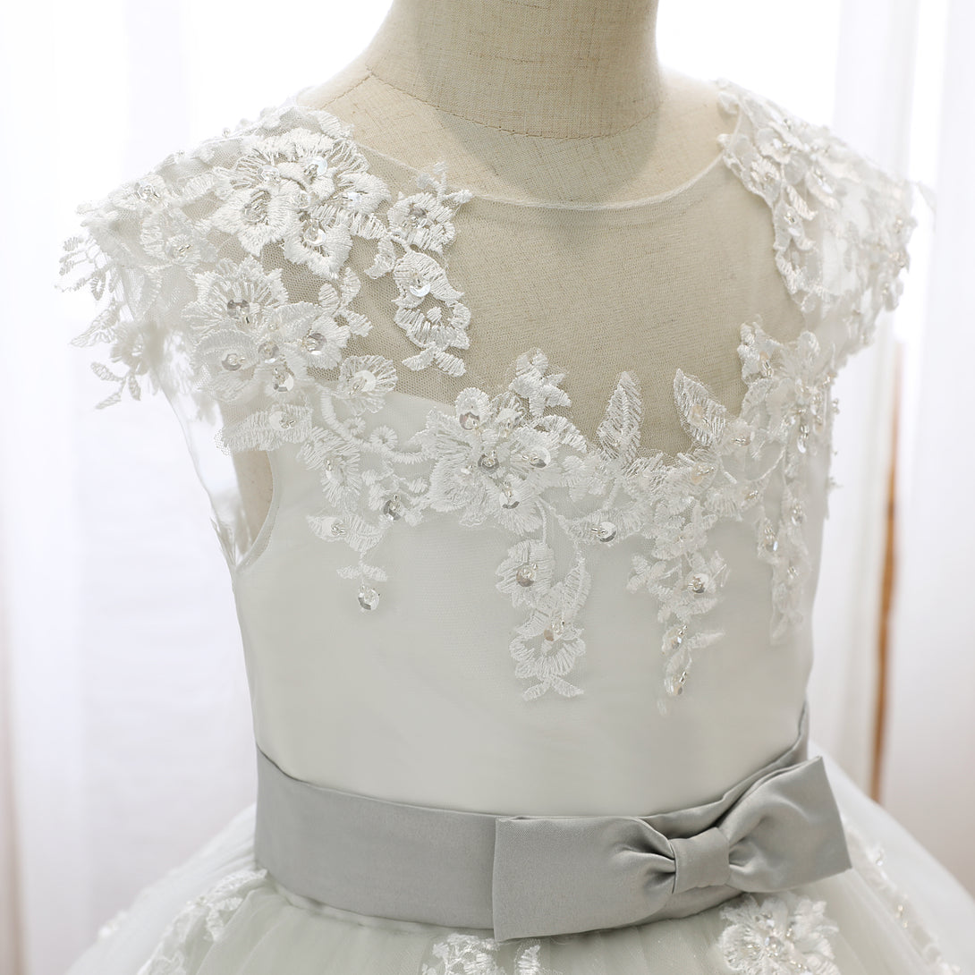 Boat Neck Sleeveless Knee-Length Lace/Satin/Tulle Girls Birthday Dresses With Appliques/Bow Belt Gidiondress
