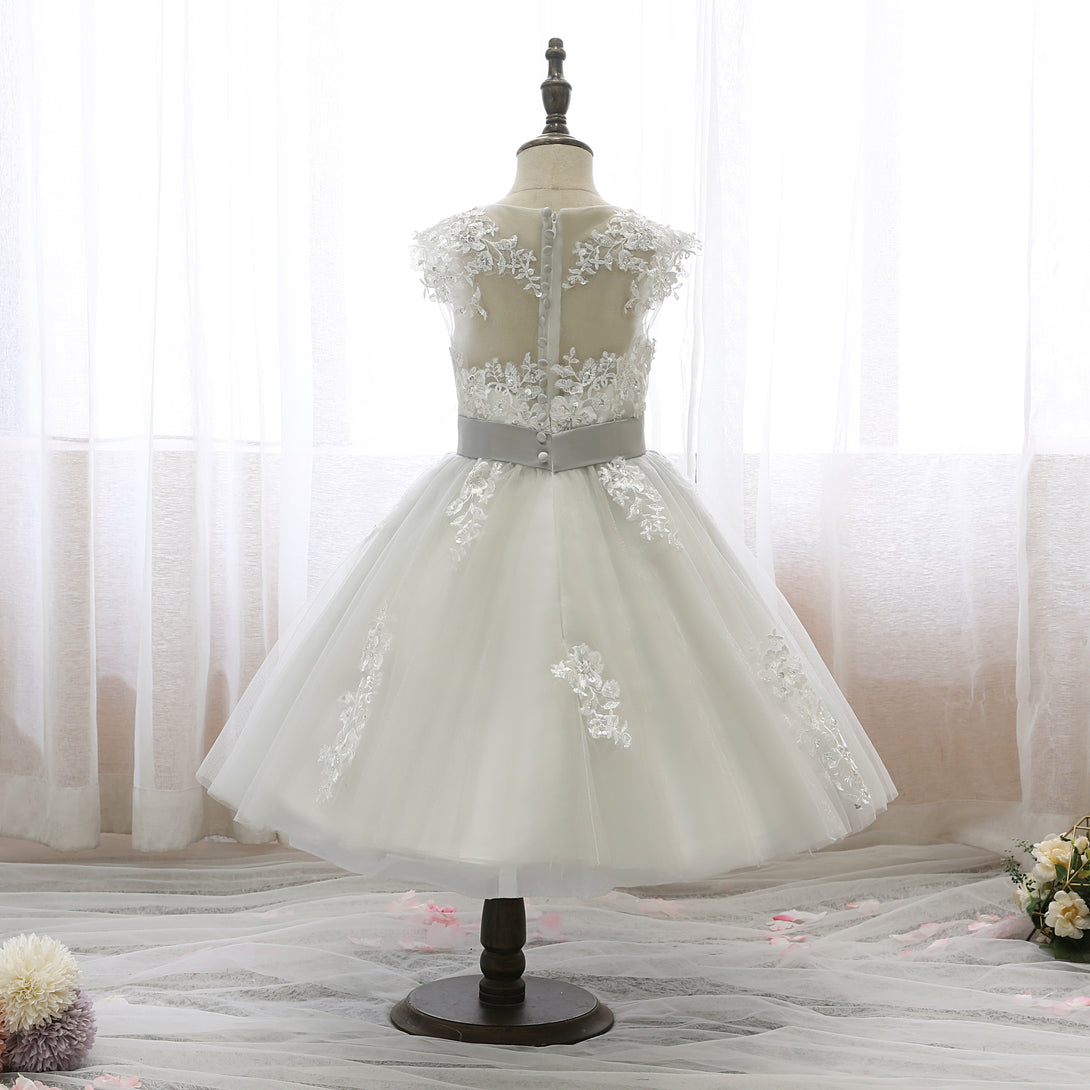 Boat Neck Sleeveless Knee-Length Lace/Satin/Tulle Girls Birthday Dresses With Appliques/Bow Belt Gidiondress