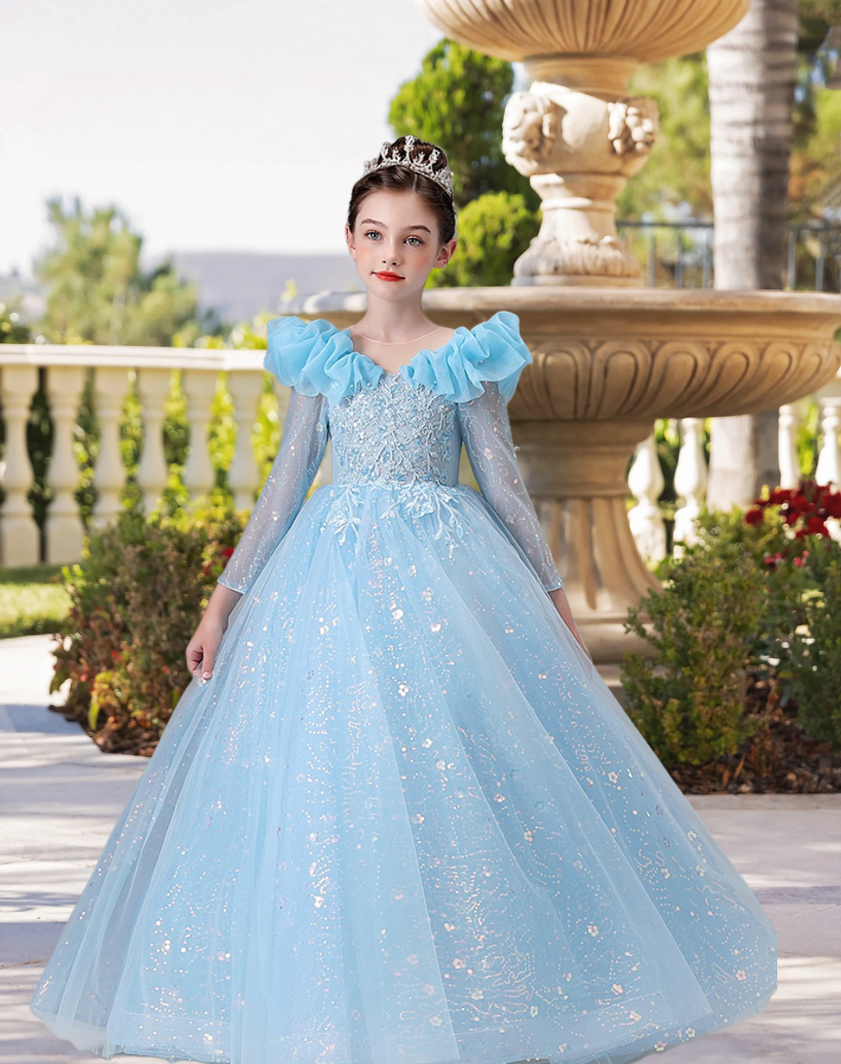 Scoop Neck Long Sleeve Floor-Length Lace/Tulle/Sequins Ball Gown/Princess With Appliques Gidiondress