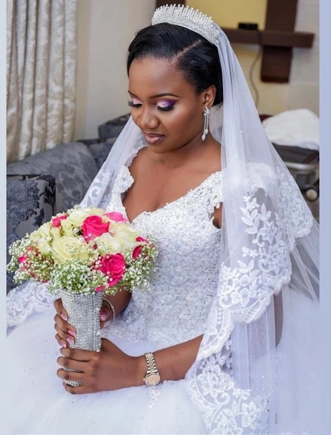 Ball Gown Tulle Sleeveless V-Neck Floor-length Lace Wedding Dress With Applique/Beading BabaMila