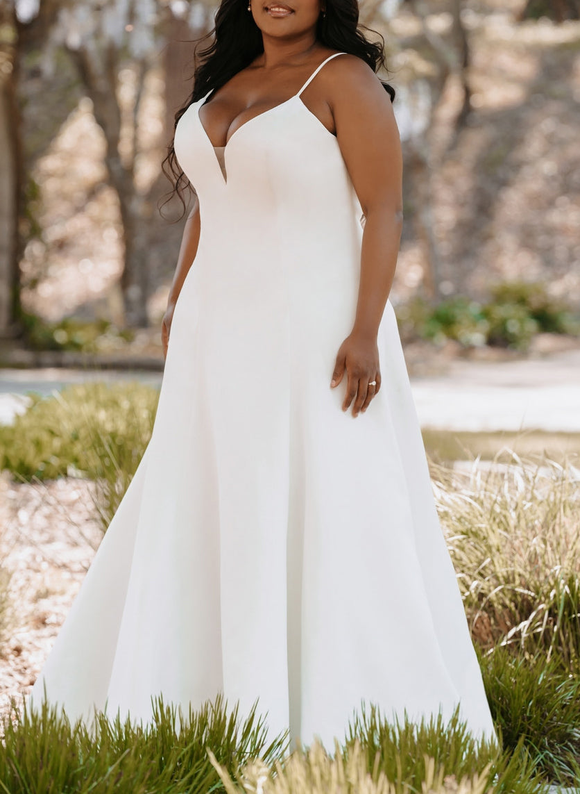 A-Line/Princess Spaghetti Straps V-Neck Plus Size Wedding Dress BabaMila