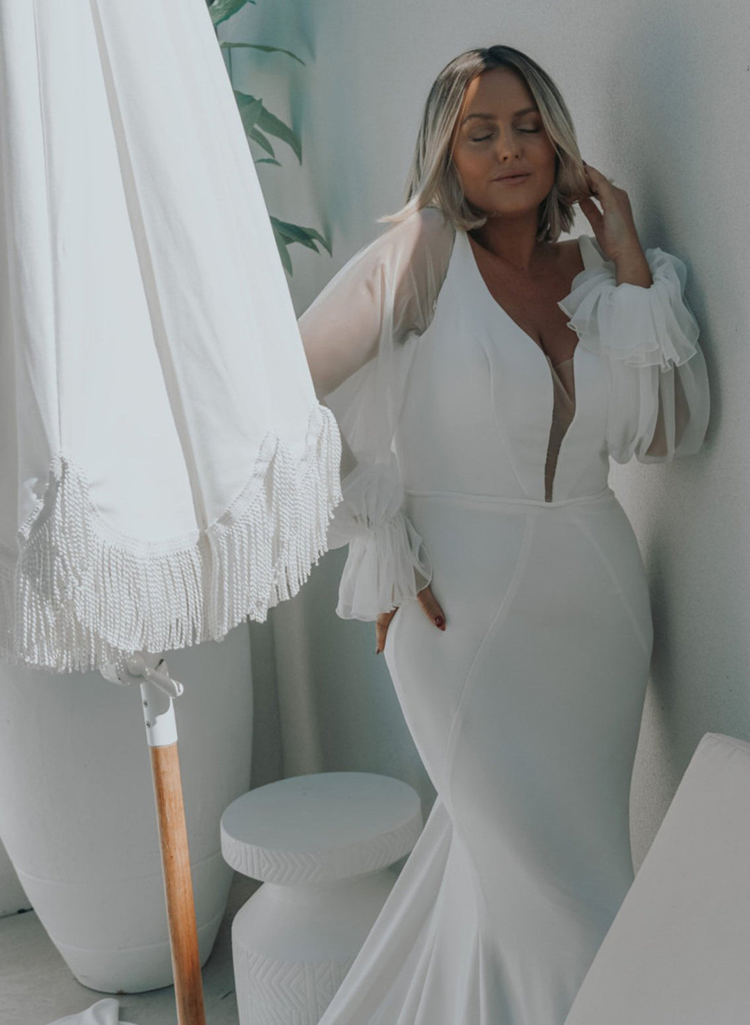 Trumpet/Mermaid V-Neck Long Sleeves Plus Size Wedding Dress BabaMila
