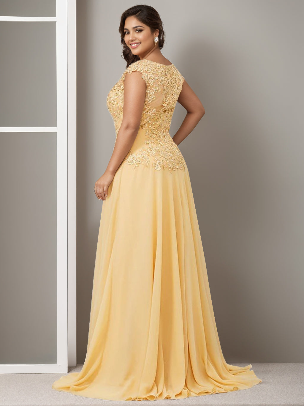 A-Line/Princess Jewel Neck Sleeveless Floor-Length Elegant Plus Size Mother Of The Bride Dresses With Beading Appliques BabaMila