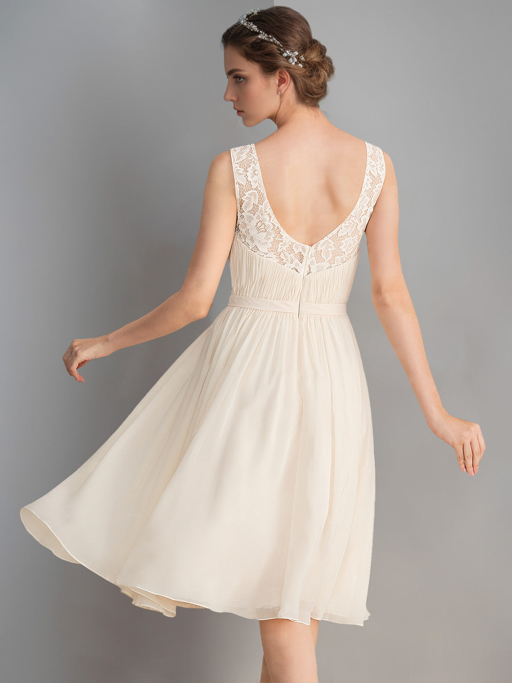 A-Line/Princess Deep V-Neck Sleeveless Knee-Length Wedding Dress with Ruched BabaMila