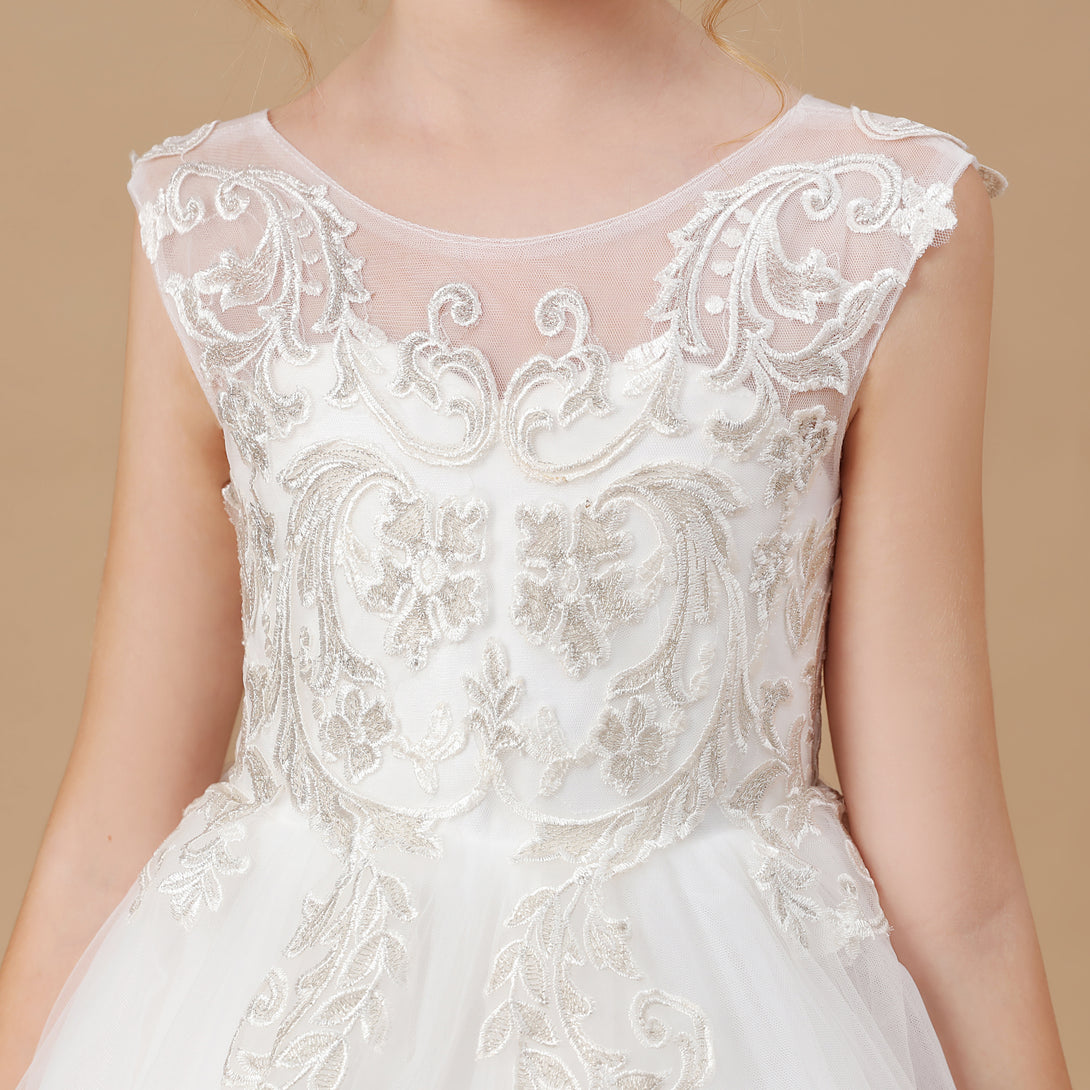 Ball Gown/Princess Sleeveless Scoop Neck Floor-Length Ivory Court Train Lace/Tulle Flower Girl Dresses/First Communion Dress With Applique Gidiondress