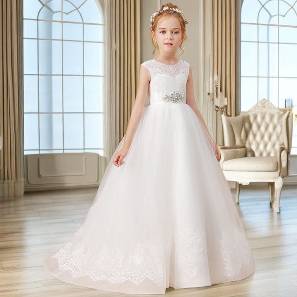 Ball Gown Sleeveless Scoop Neck Floor-Length Ivory Court Train Lace/Tulle/Satin Flower Girl Dresses/First Communion Dress With Applique Gidiondress