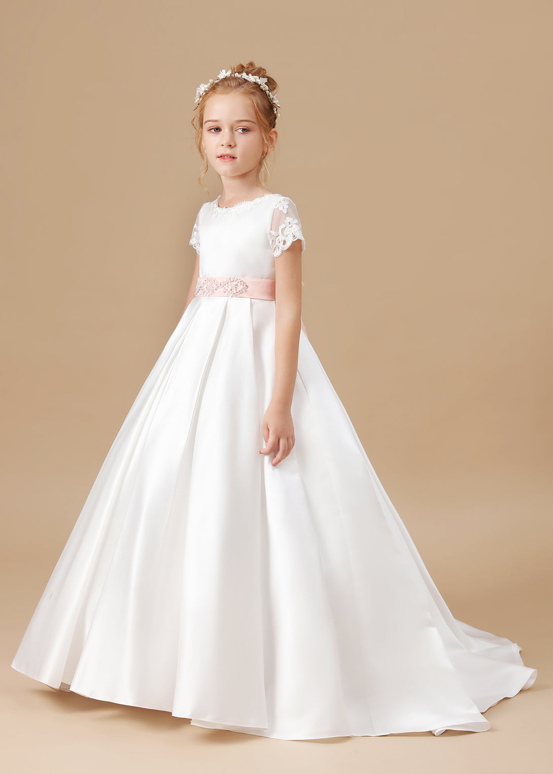 Ball Gown Short Sleeve Scoop Neck Sweep Train Floor-Length Lace/Tulle/Satin Flower Girl Dresses/First Communion Dress With Beads Belt/Appliques Girls Gidiondress