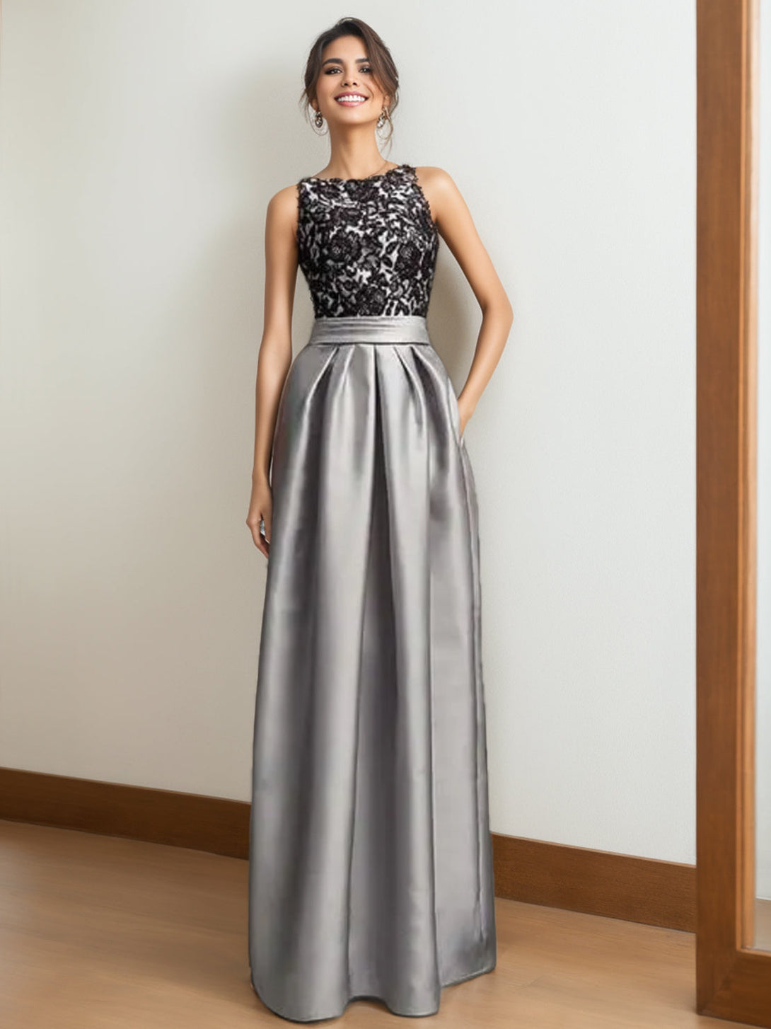 A-Line/Princess Scoop Sleeveless Pleated Mother Of The Bride Dresses With Appliques Lace BabaMila