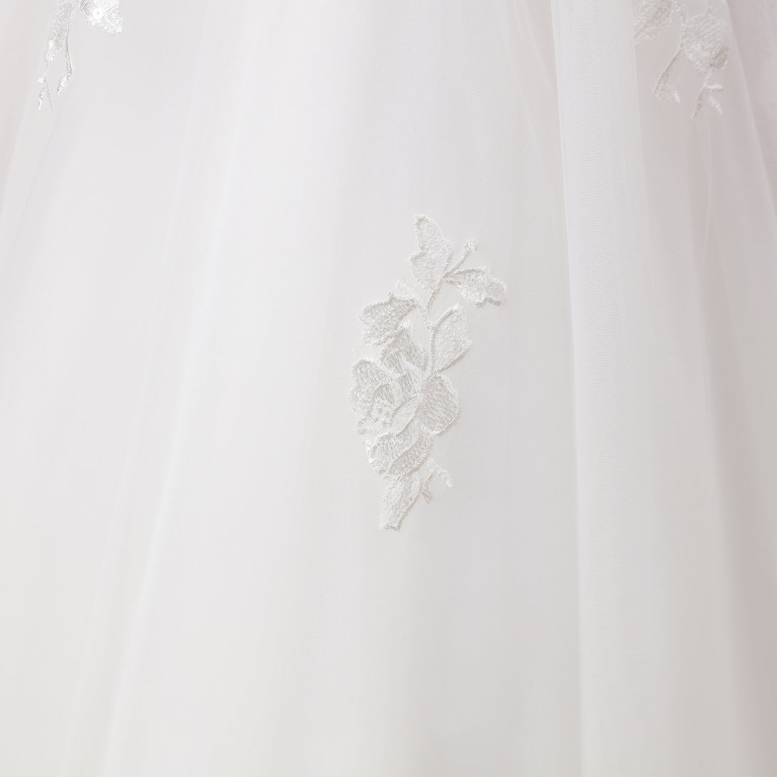 Ball Gown Sleeveless Scoop Neck Floor-Length Satin/Lace/Tulle Flower Girl Dresses With Beads Belt/Appliques Girls Gidiondress
