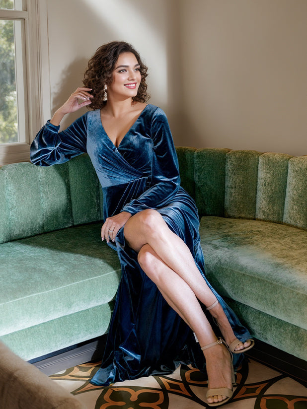 A-Line/Princess V-Neck Long Sleeves Floor-Length Velvet Mother Of The Bride Dresses With Ruffles BabaMila