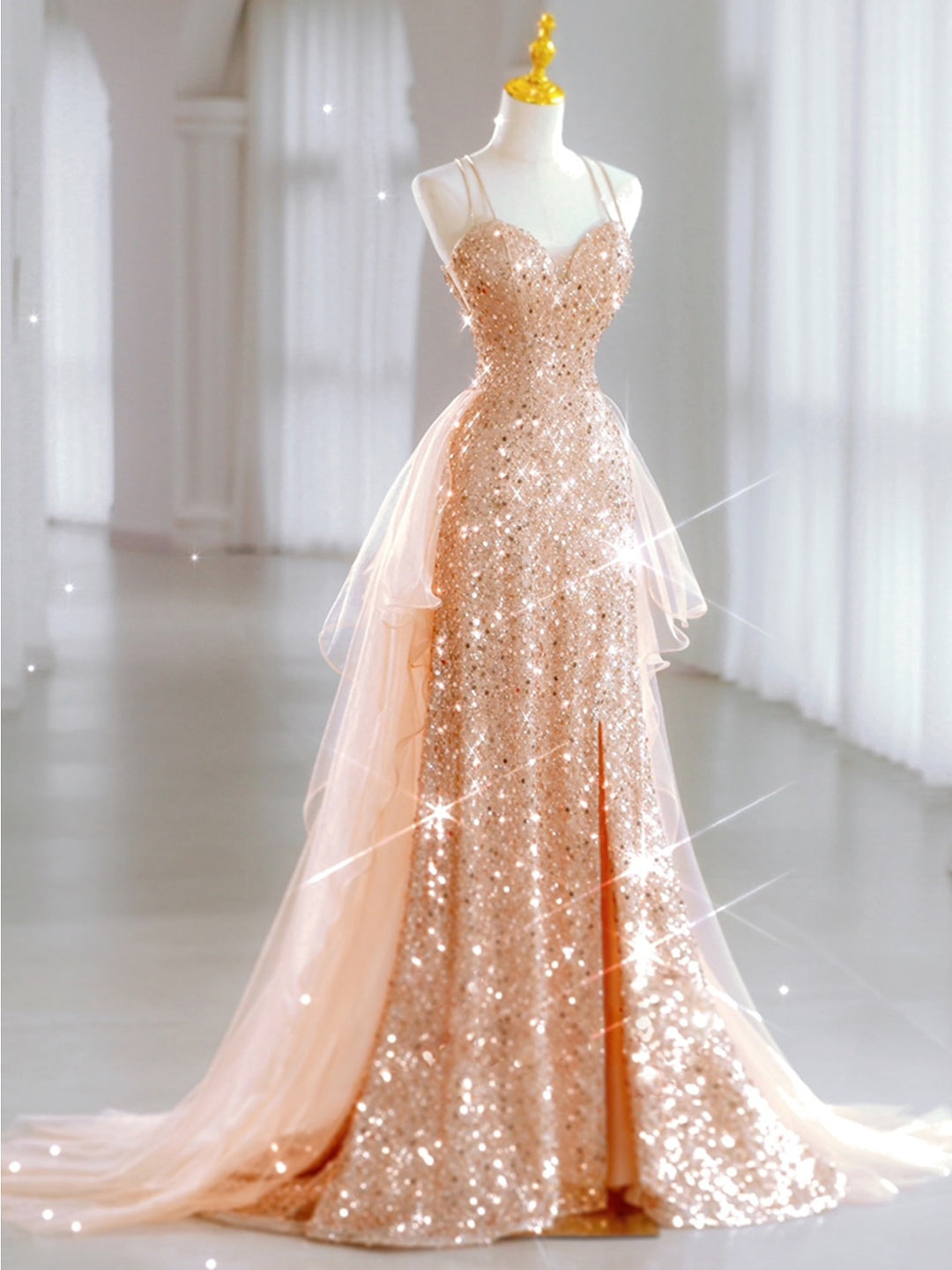A-Line/Princess Sweetheart Neck Spaghetti Straps Court Train Evening Dresses with Sequin BabaMila