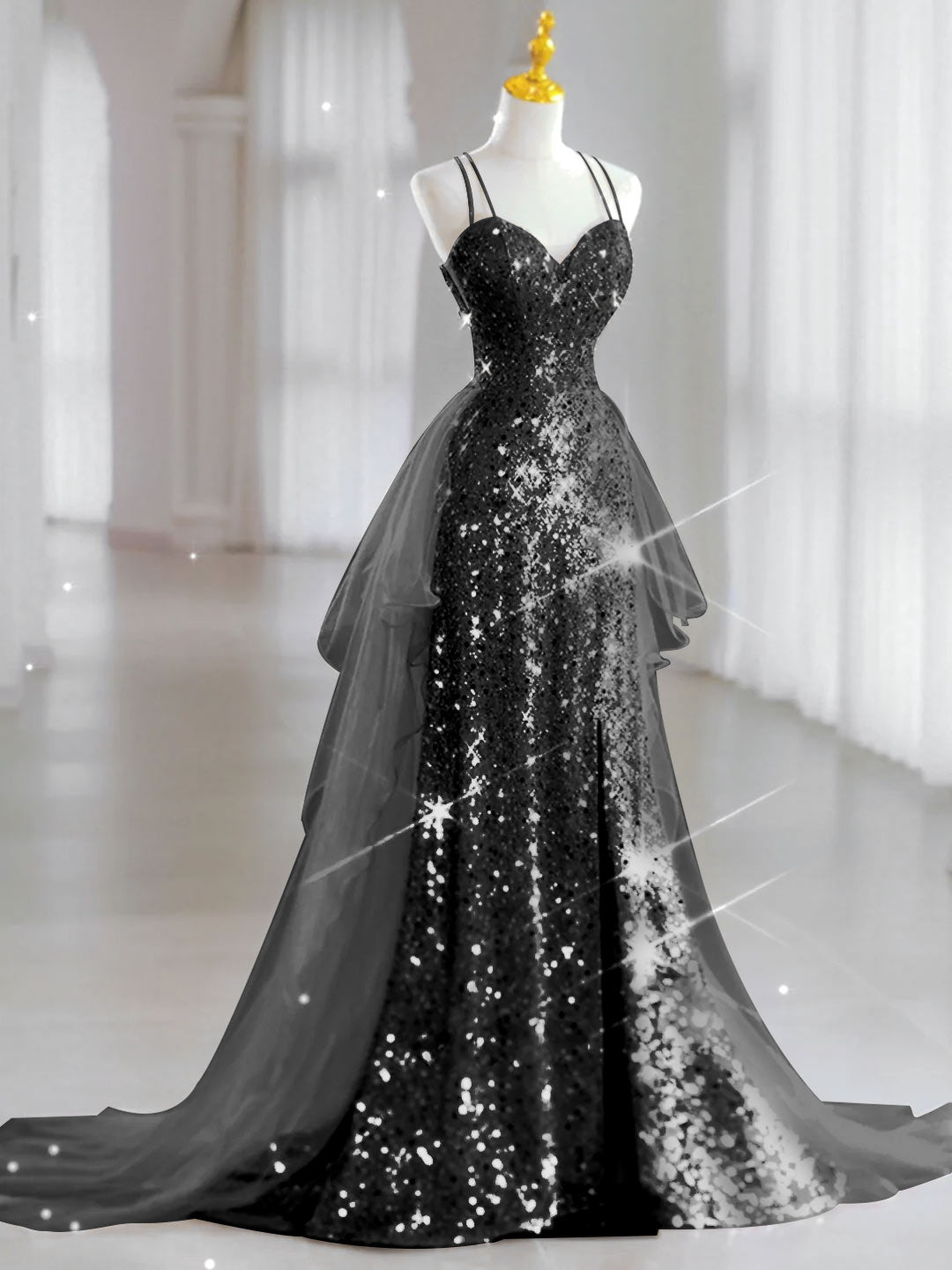 A-Line/Princess Sweetheart Neck Spaghetti Straps Court Train Evening Dresses with Sequin BabaMila