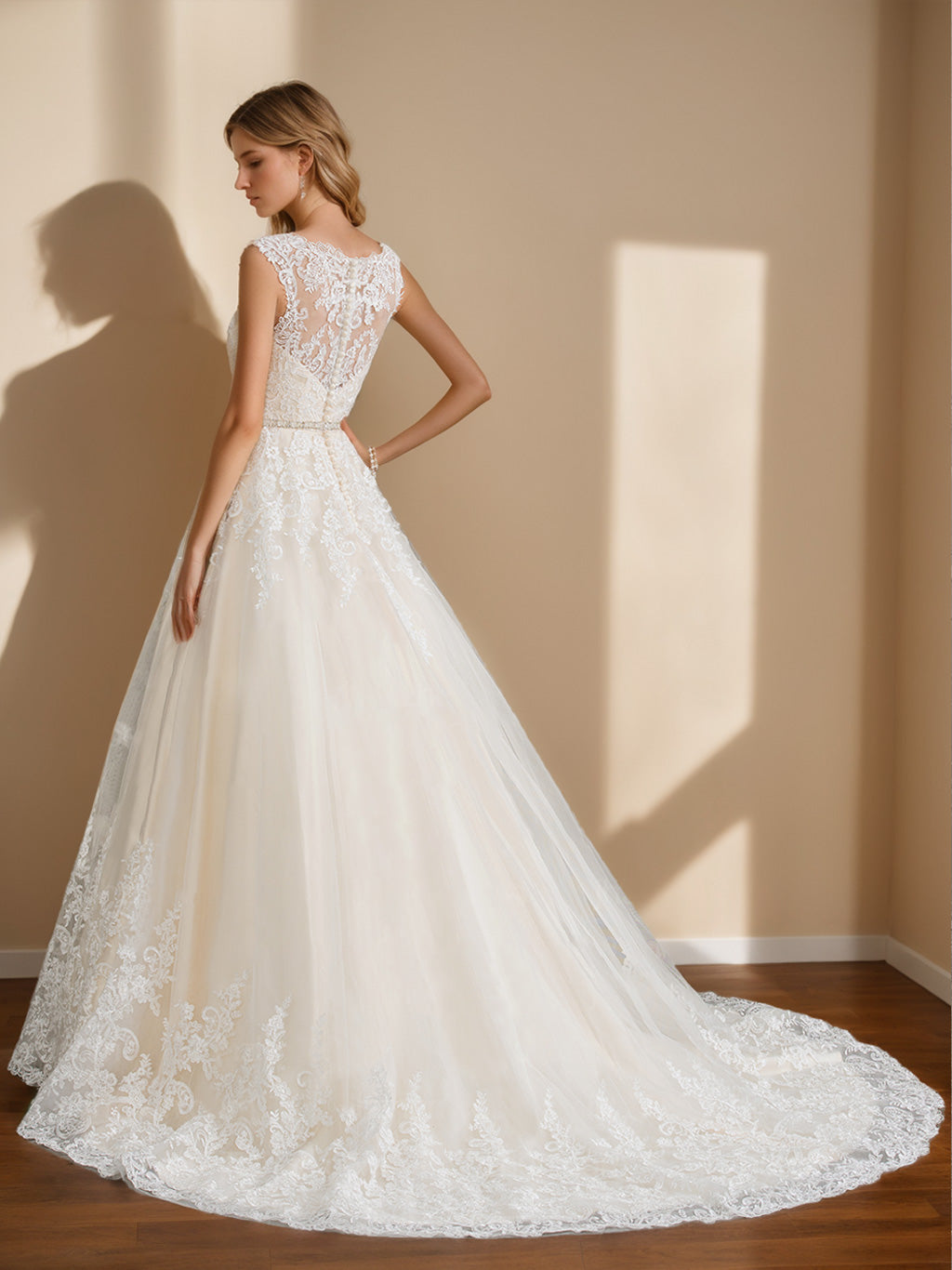 A-Line/Princess Sweetheart Neck Sleeveless Floor-Length Long Wedding Dresses with Appliques BabaMila