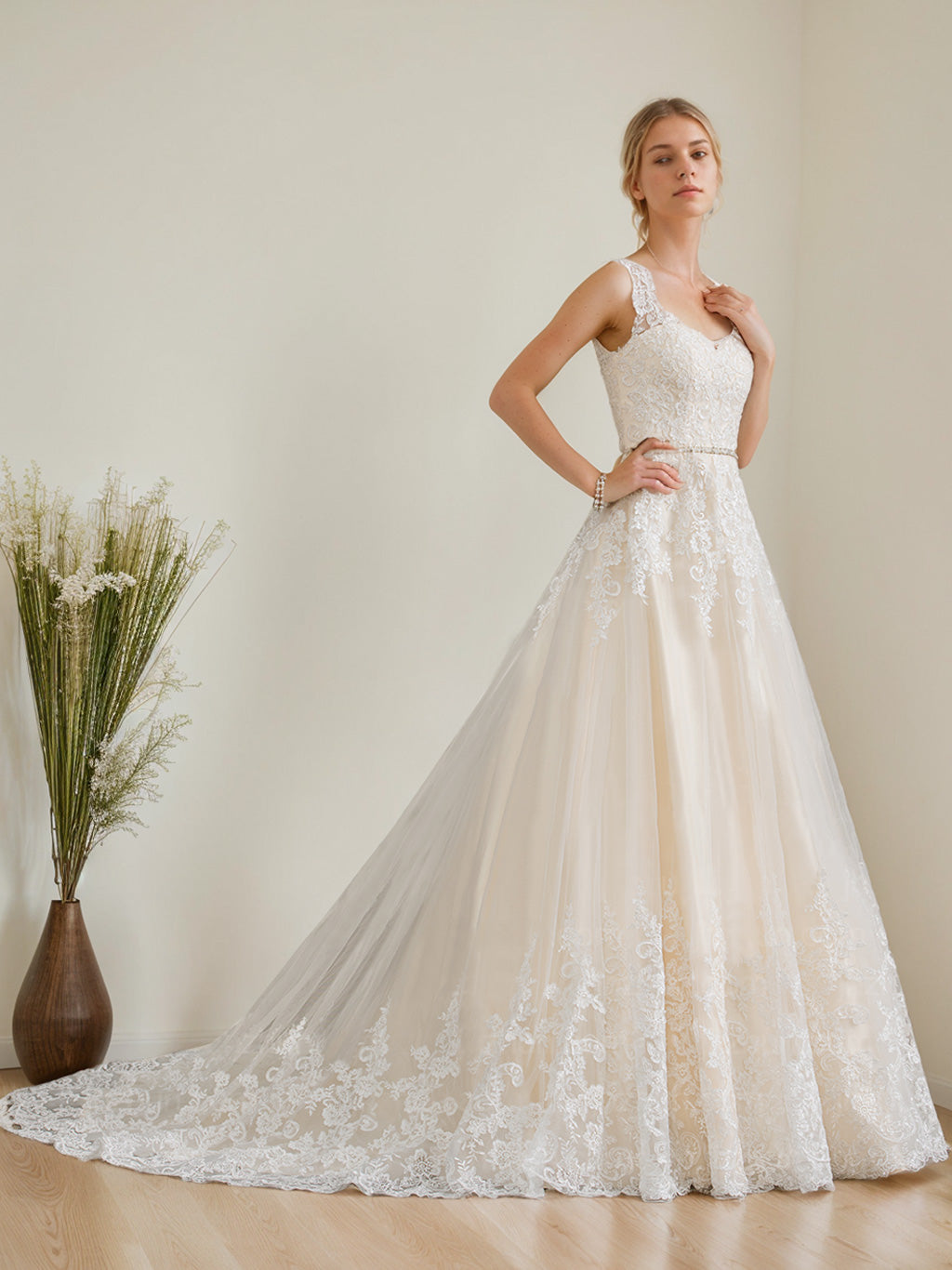 A-Line/Princess Sweetheart Neck Sleeveless Floor-Length Long Wedding Dresses with Appliques BabaMila