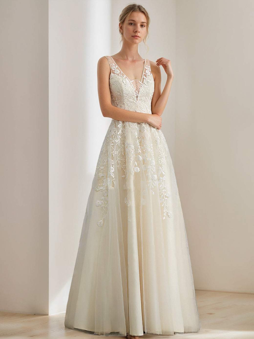 A-Line/Princess Deep V-Neck Sleeveless Floor-Length Long Wedding Dress with Appliques BabaMila