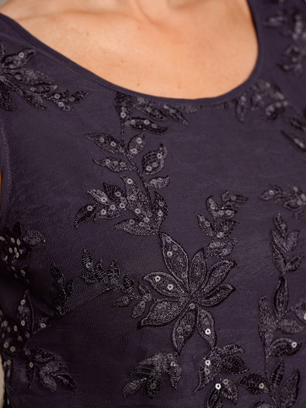 A-Line/Princess Scoop Knee-Length Mother Of The Bride & Groom Dresses With Jacket & Lace Appliques & Sequins BabaMila