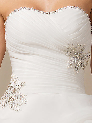 A-Line/Princess Strapless Sleeveless Asymmetrical Wedding Dress with Beading & Lace BabaMila